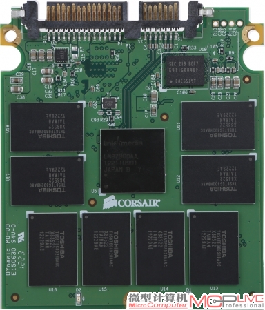 Neutron GTX 240GB SSD的内部结构，由LM87800 8通道主控芯片、8颗Toggle DDR MLC闪存颗粒、两颗128MB DDR2 800缓存构成。