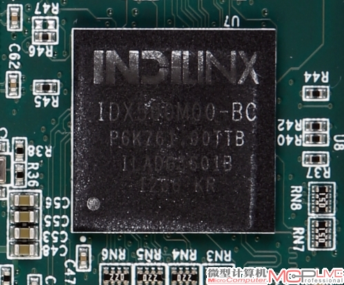 编号为IDX500M00，采用Barefoot 3架构设计的双核8通道主控芯片。它采用台积电65nm GP工艺制造，支持SSD RISC指令体系，其标称大读写IOPS次数分别可达100000 IOPS与95000 IOPS。
